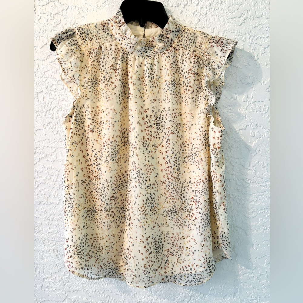 LOFT fully lined sleeveless blouse